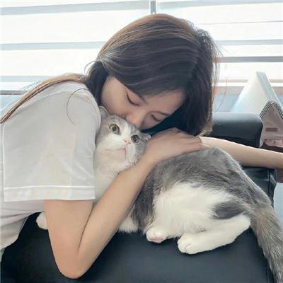 藤田嗣治与乳白色的裸女