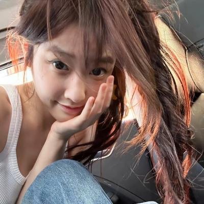 笼中女